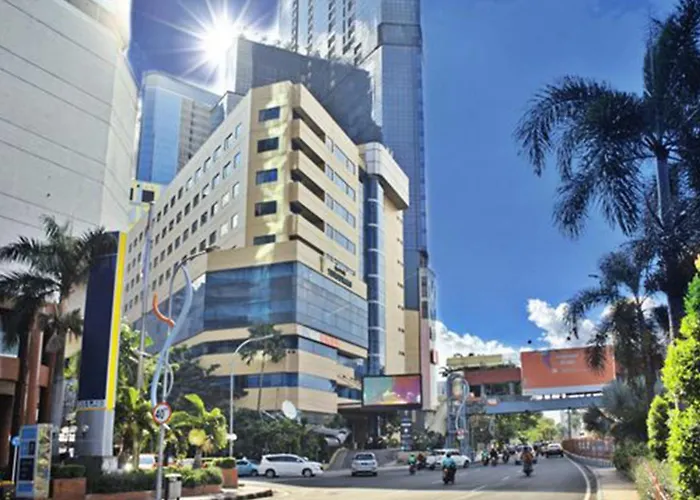 Tunjungan Hotel Surabaya